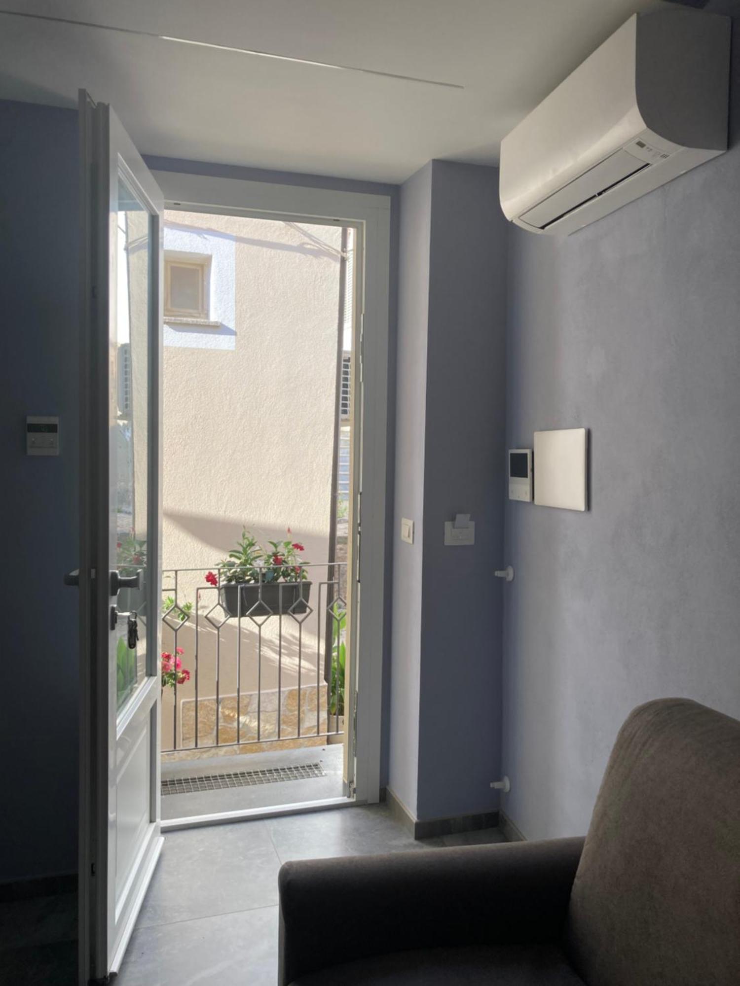 Residenza Ferdinando - 40M Dal Mare Lejlighed Pizzo  Eksteriør billede