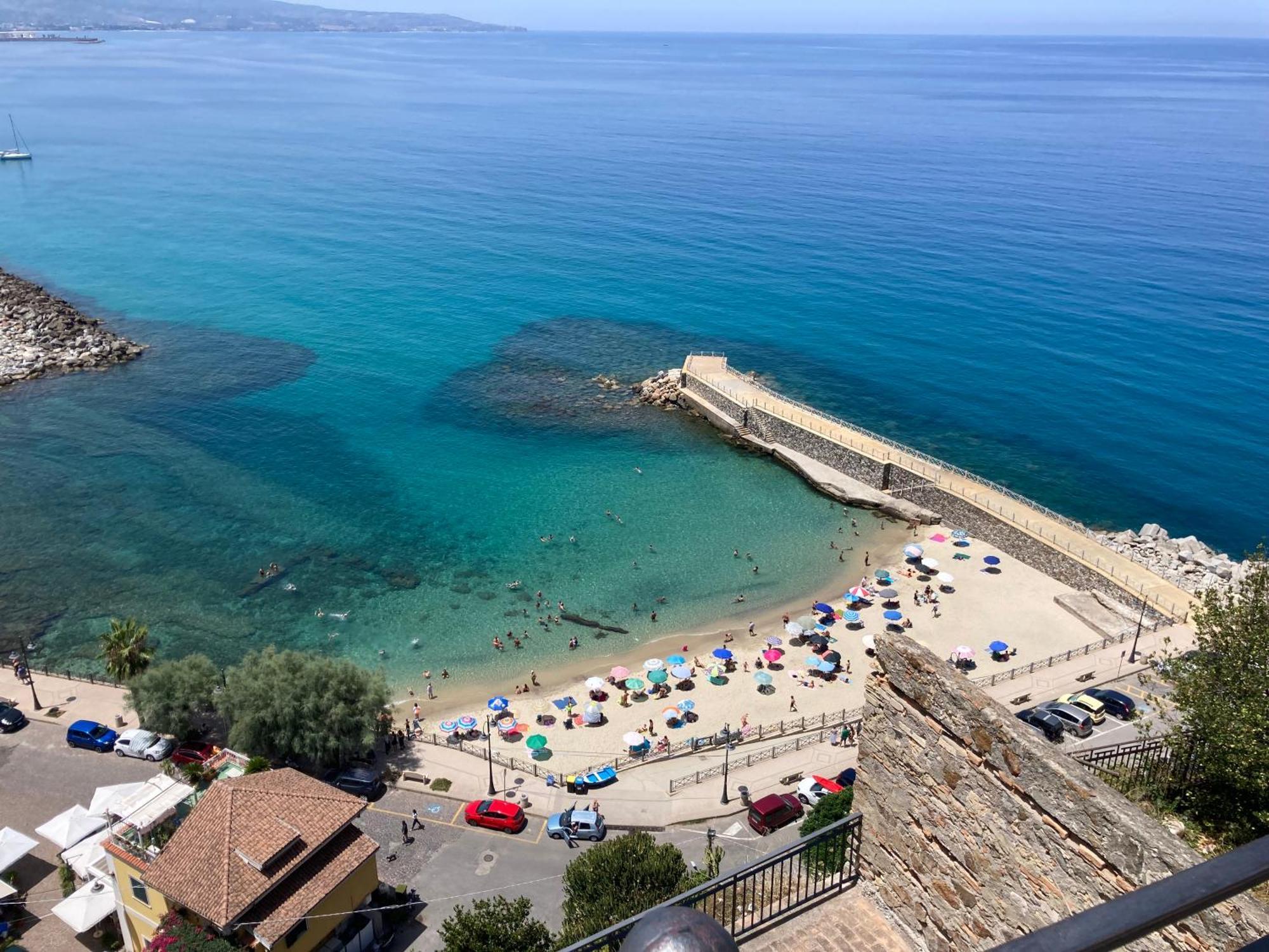 Residenza Ferdinando - 40M Dal Mare Lejlighed Pizzo  Eksteriør billede