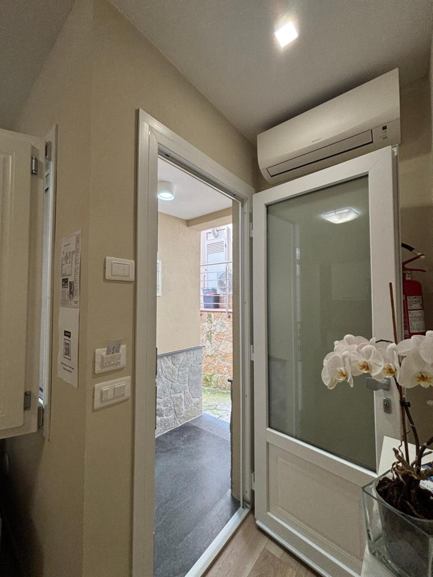 Residenza Ferdinando - 40M Dal Mare Lejlighed Pizzo  Eksteriør billede