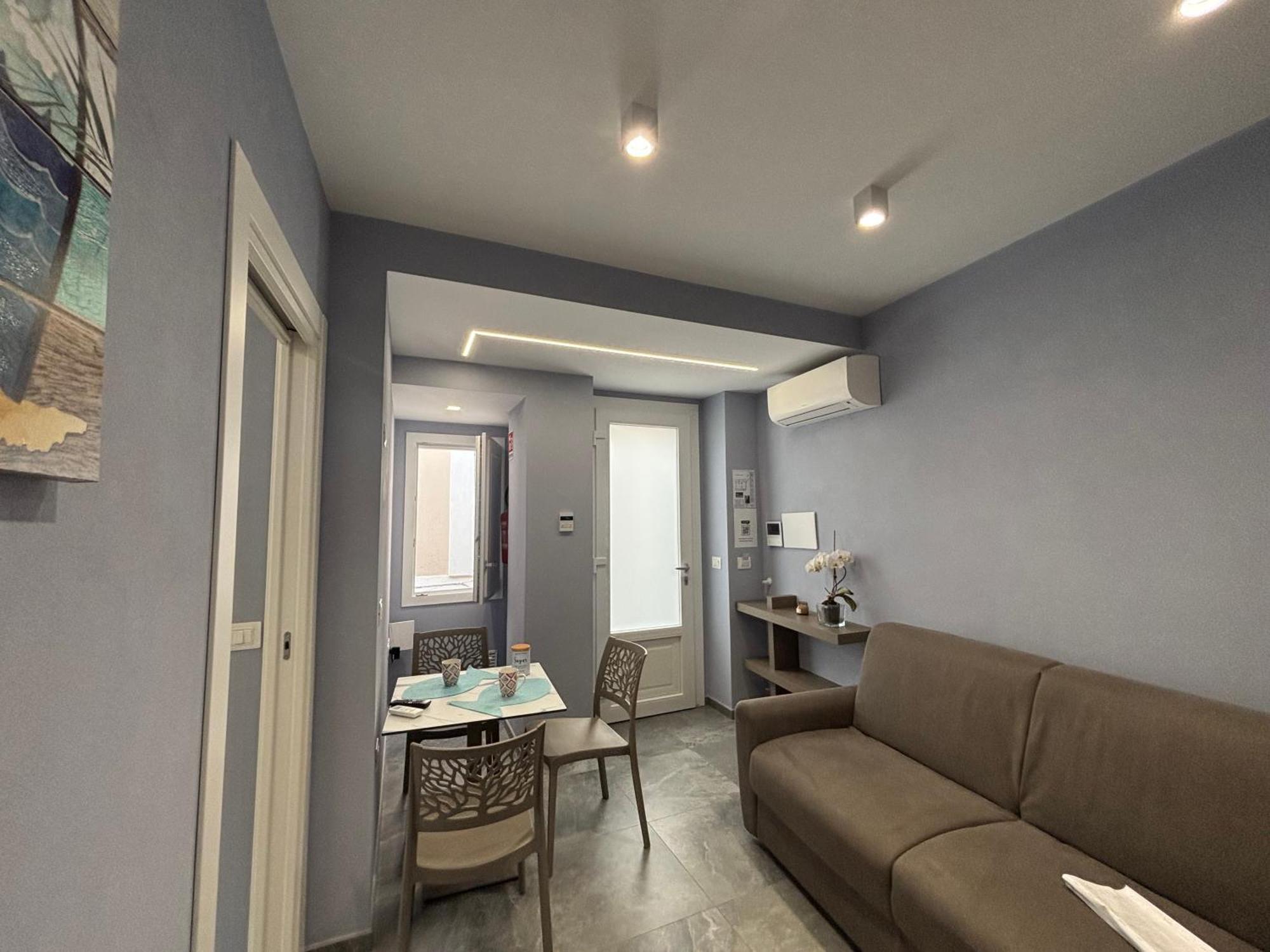 Residenza Ferdinando - 40M Dal Mare Lejlighed Pizzo  Eksteriør billede